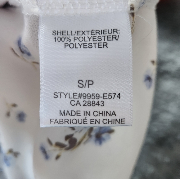 Eclipse Floral Top Size S - Picture 4 of 5